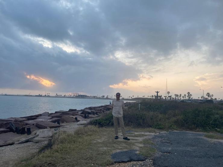 LA ISLA DEL PADRE EN TRES HISTORIAS CORTAS